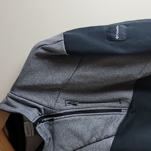 Columbia Women's Lodge Hybrid Pullover color black gray size XL - Picture 6 of 14